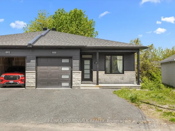 888 Chapman St, Clarence Rockland, ON K4K 1E5