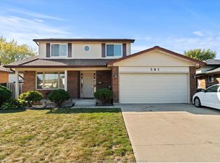 501 Green Valley Dr, Tecumseh, ON N8N 4C2