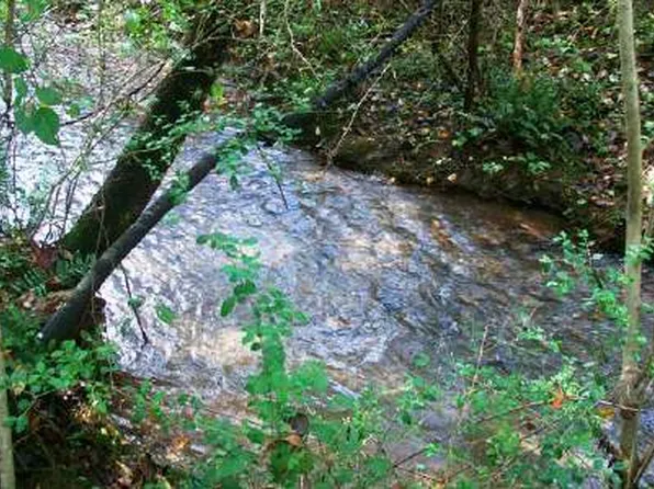 3184 Upper Peachtree Rd, Murphy, NC 28906