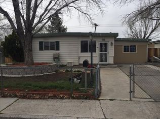 1950 Castle Way, Reno, NV 89512