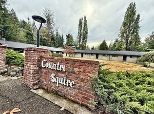 Country Squire Apartments, Bremerton, WA 98312