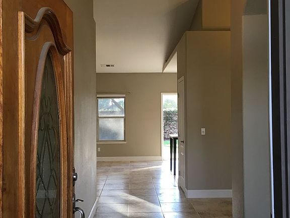 3rd image of 2835 S Avocado Ct