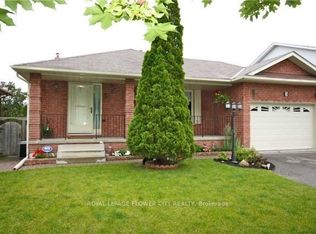 5 Pinedale Cres, Clarington, ON L1E 1C3