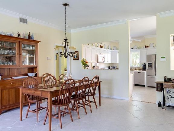 5th image of 5085 Harmony Cir APT 104