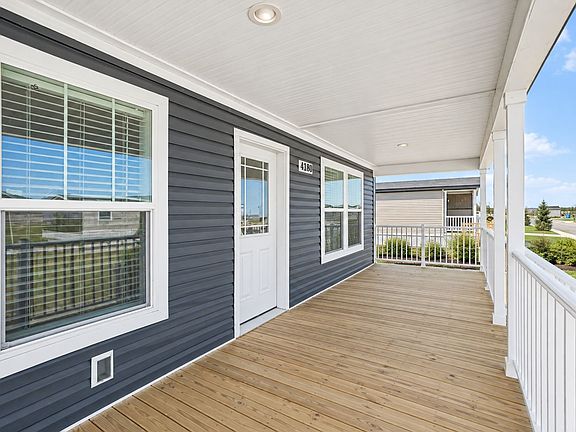 2nd image of 4180 Shalimar Dr