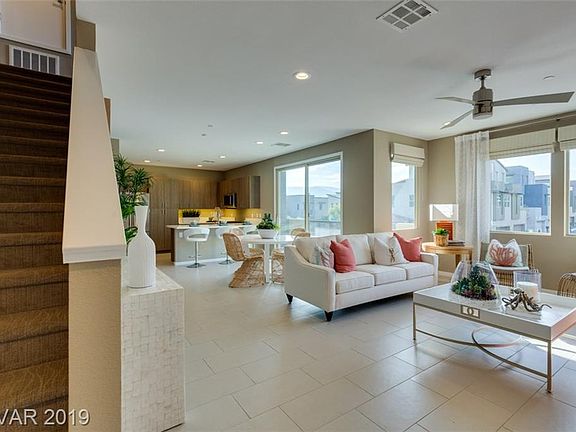 5th image of 11257 Rainbow Peak Ave #203