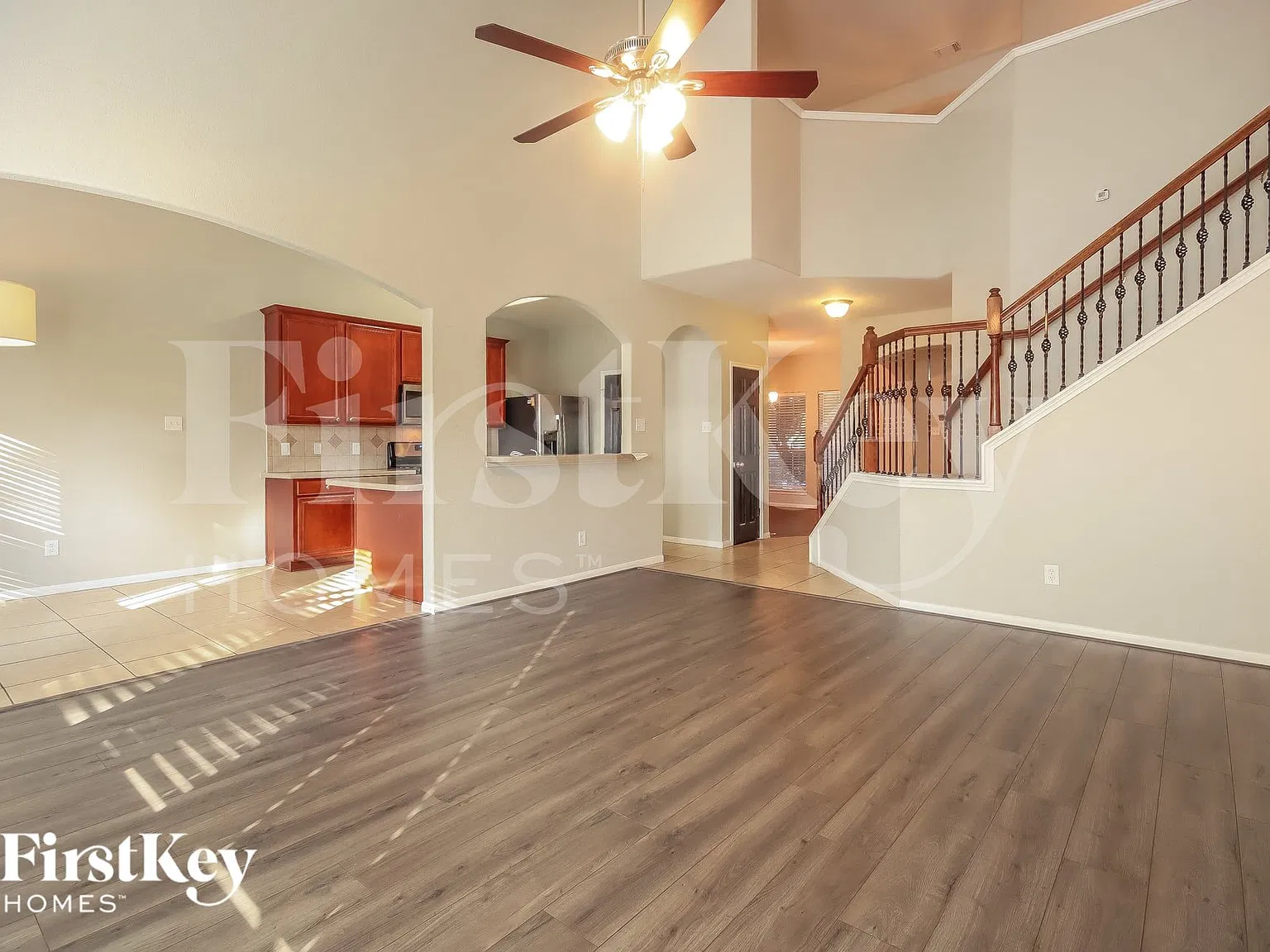 4 bed, 2.5 bath, 2365 sqft, $2,785 — Photo 3