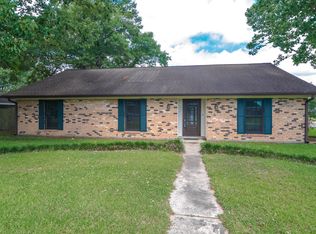 200 S Beau Pre Rd, Lafayette, LA 70508