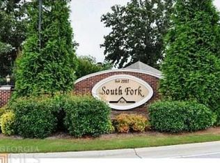 550 Georgia Cir, Loganville, GA 30052