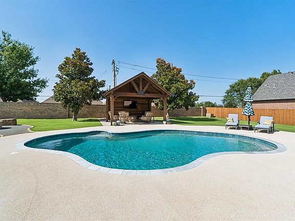 2nd image of 409 NW 150th Ct