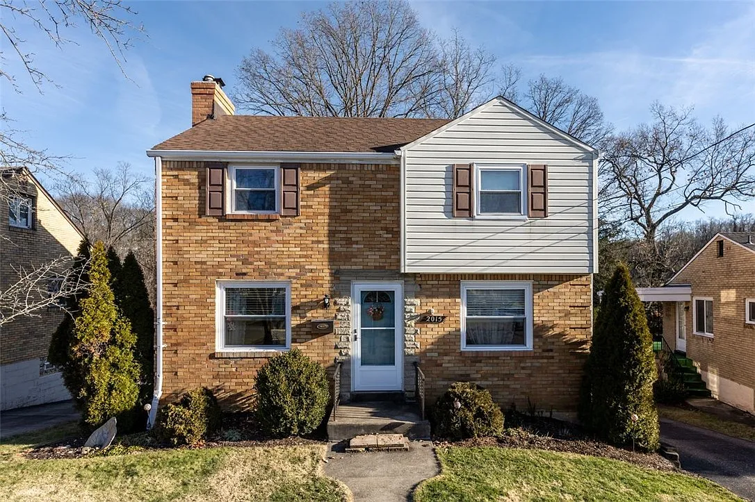 2015 Berkwood Dr photo 1