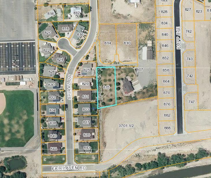 1st image of 815 Shiraz Dr