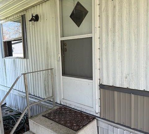 3rd image of 1585 Pin Oak Dr