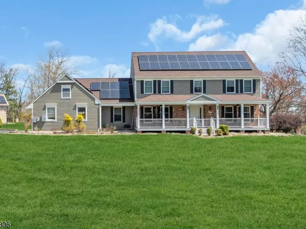 4 Laurelton Trl, Raritan Twp., NJ 08822