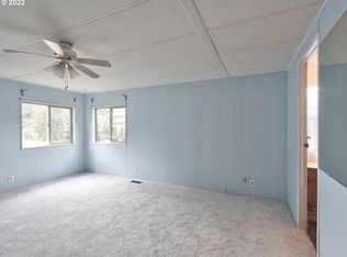 208 W Humphrey St, Yacolt, WA 98675