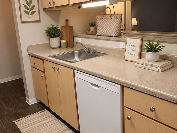 5th image of 16924 SE Powell Blvd APT 35