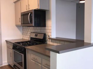 122 E Leatrice Ln APT 6, Anaheim, CA 92802