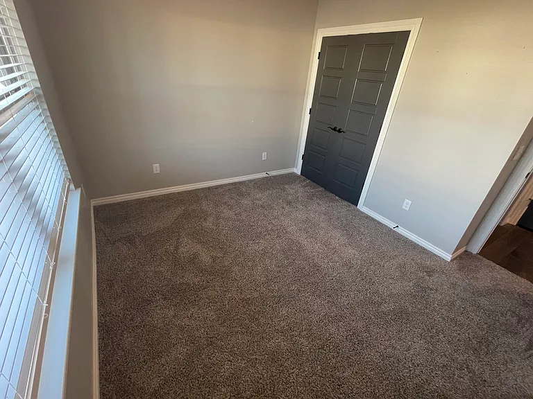 18716 Austin Pl — Photo 7