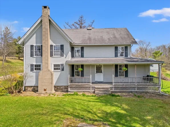 10 Treadwell Rd, Binghamton, NY 13905