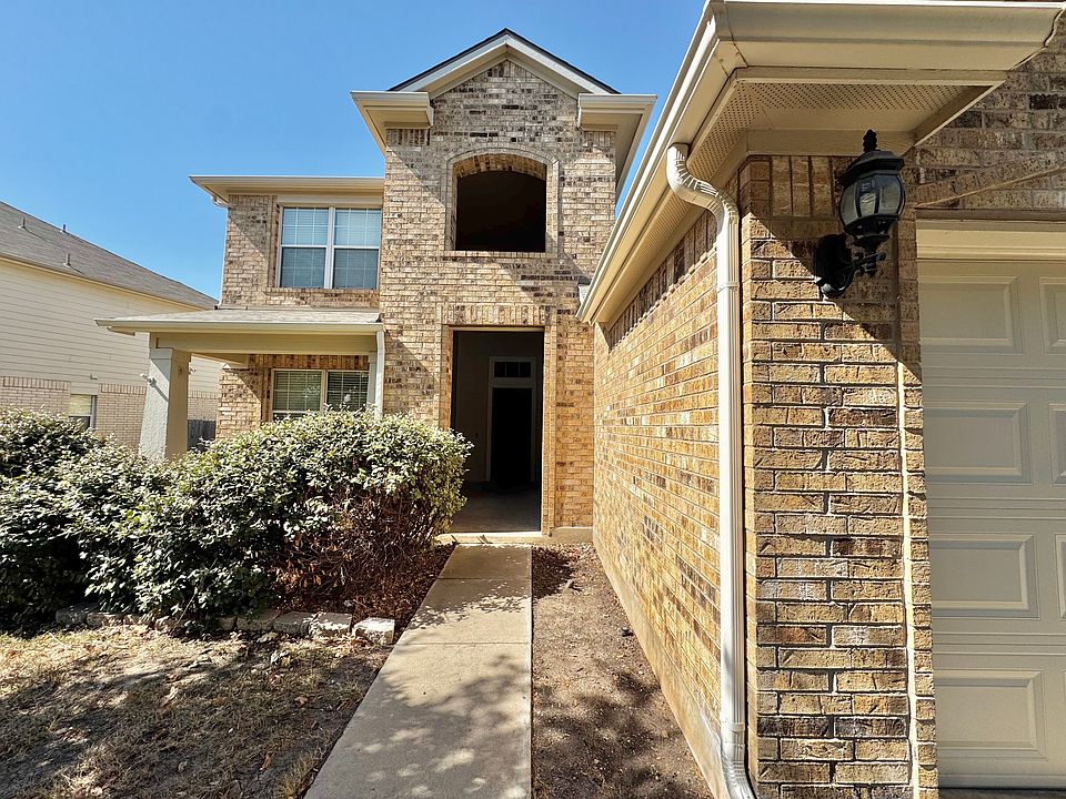 1st image of 205 King Elder Ln