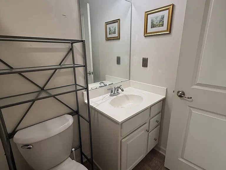 758 S Macon St — Photo 35