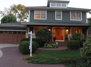 785 Fairview Ave, Glen Ellyn, IL 60137
