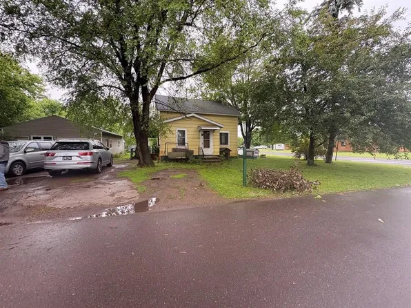 1002 Cora Avenue, Rice Lake, WI 54868