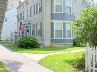420 Front St APT 8, Belvidere, NJ 07823