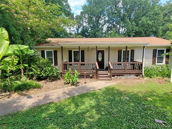 2nd image of 6673 Magnolia Dr