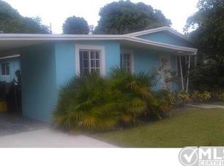 831 W Kalmia Dr, Lake Park, FL 33403