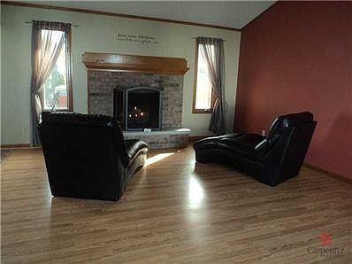 4th image of 1019 Stevedon Ct