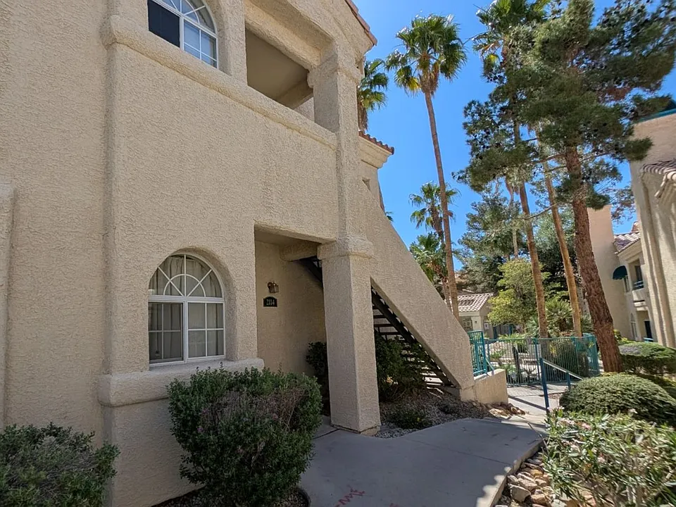 2251 Wigwam Pkwy #2114