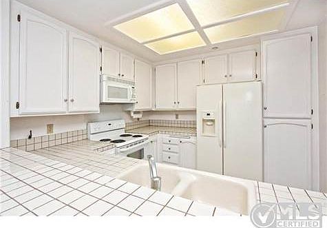 5th image of 12132 Royal Birkdale Row Unit 305