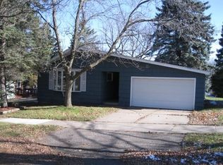 225 N 8th Ave, Wausau, WI 54401
