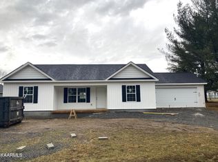 309 Valley Rd, Maynardville, TN 37807