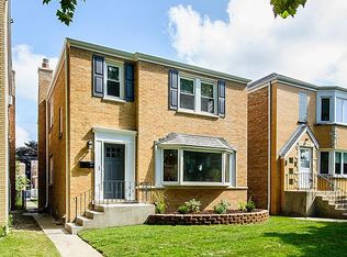 6135 N Meade Ave #1, Chicago, IL 60646