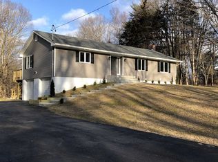 17 Pilgrims Progress Rd, Rhinebeck, NY 12572