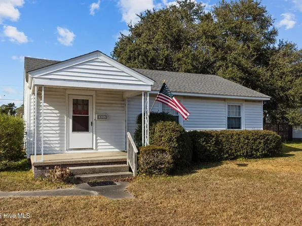 905 N 20th Street, Morehead City, NC 28557