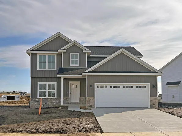 702 Cole Ln, Mahomet, IL 61853