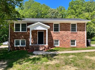 761 Vancouver Ln, Gastonia, NC 28052