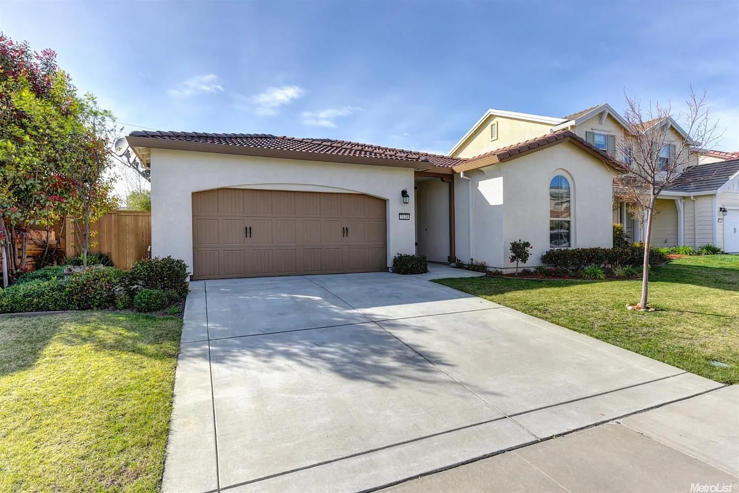 7124 Cordially Way photo 1