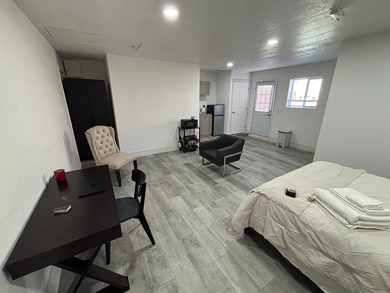 800 Antonio Dr #1 — Photo 10