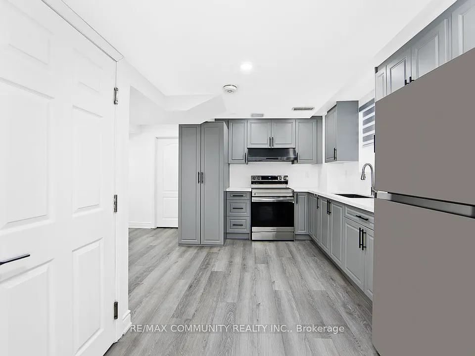 64 Fallstar Cres #BASEMENT