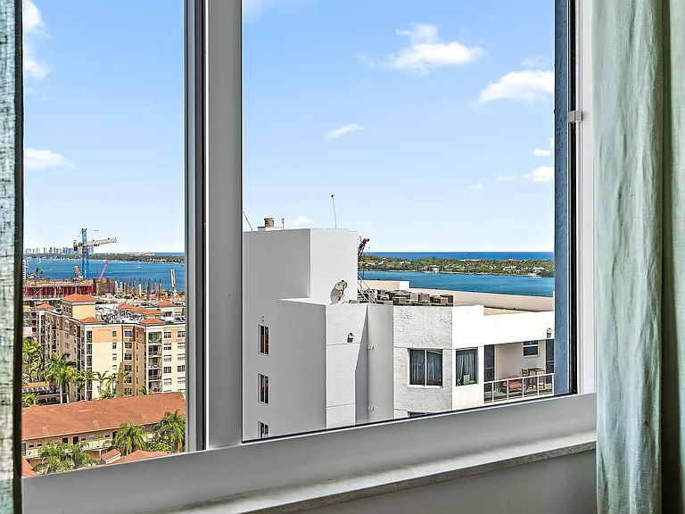 1551 N Flagler Dr #Penthouse L7 — Photo 14