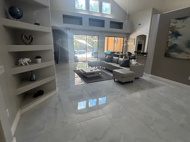 4703 Jacks Point Ct — Photo 5