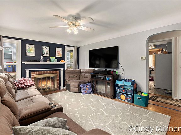5th image of 1414 Hazen St SE