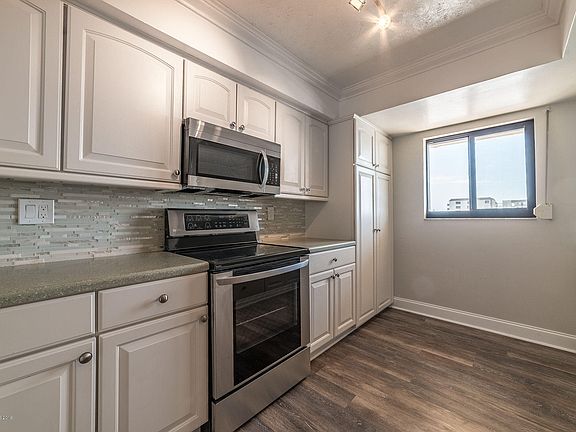 3rd image of 3170 N Atlantic Ave APT 410
