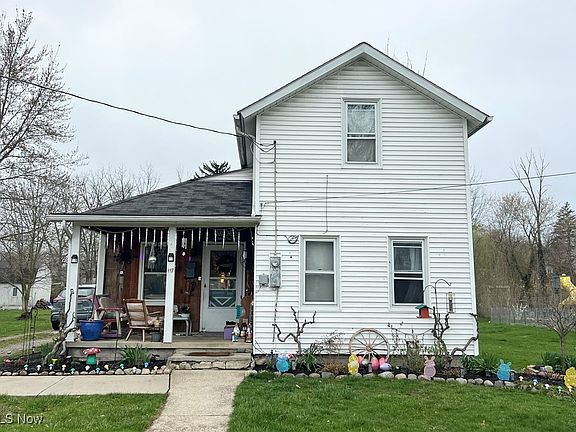 2nd image of 117 Union St
