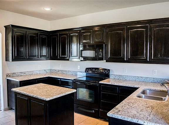 2nd image of 4508 Remuda Ln