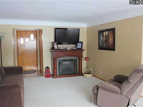 3rd image of 5102 Thornbury Blvd